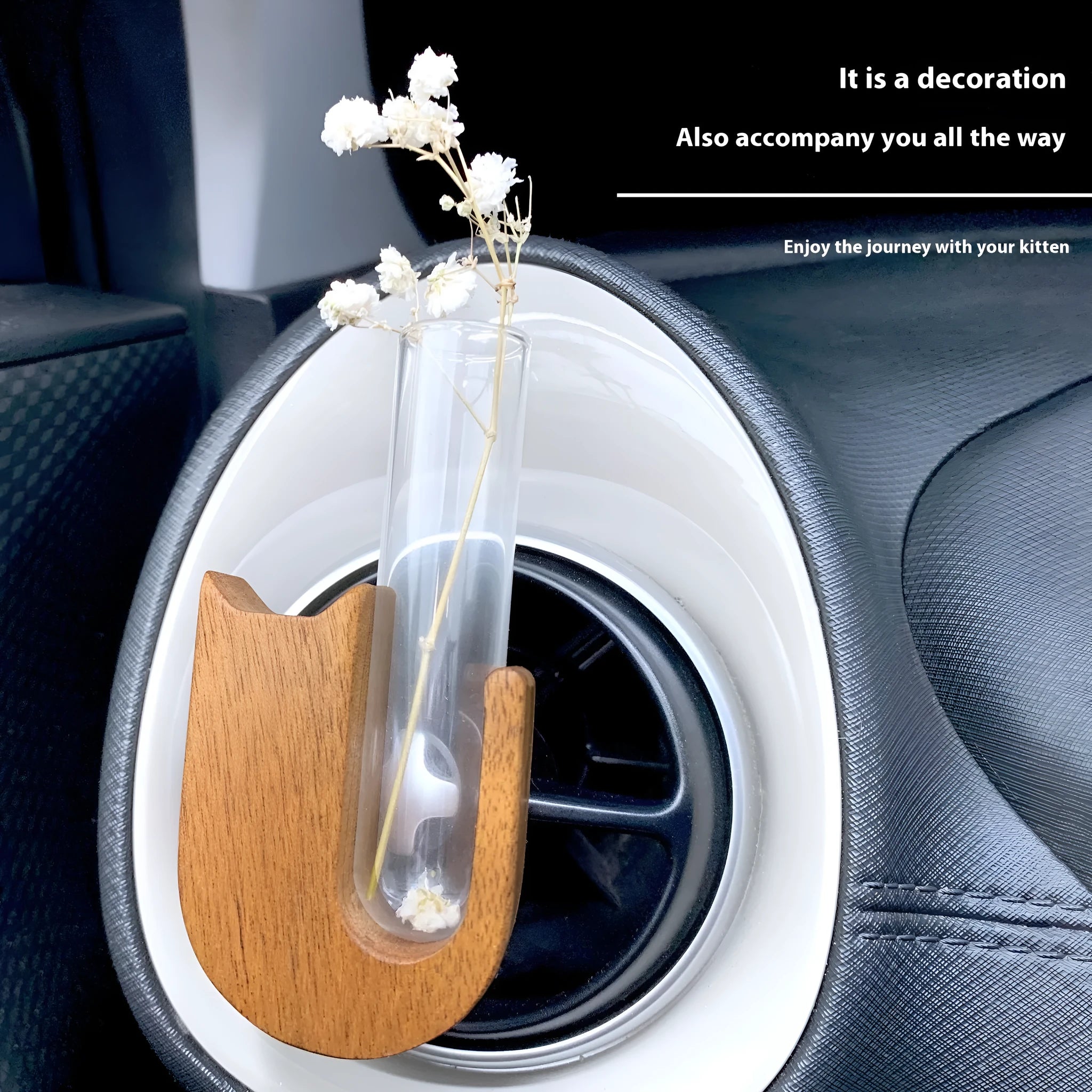 Wooden car vent decorative vase with clip, beech wood cat-shaped design on air vent