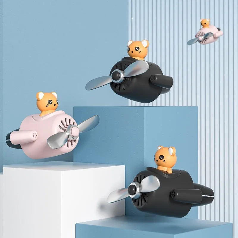 Cartoon airplane-shaped plastic car air vent aromatherapy diffuser with colourful options