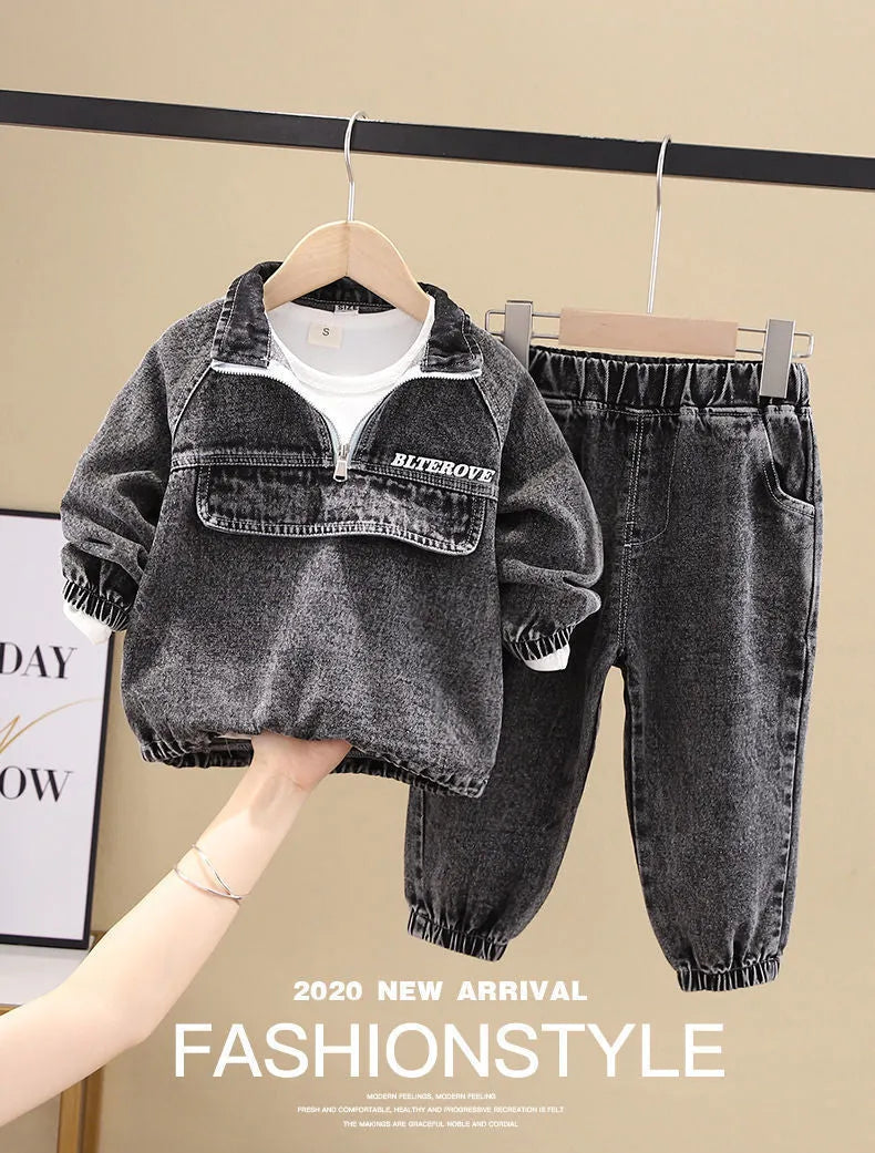 Boys wearing black cotton denim two-piece suit set with long sleeves in Korean style