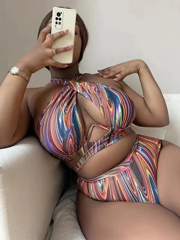 Women's high waist floral print bikini swimsuit in plus sizes for swimming