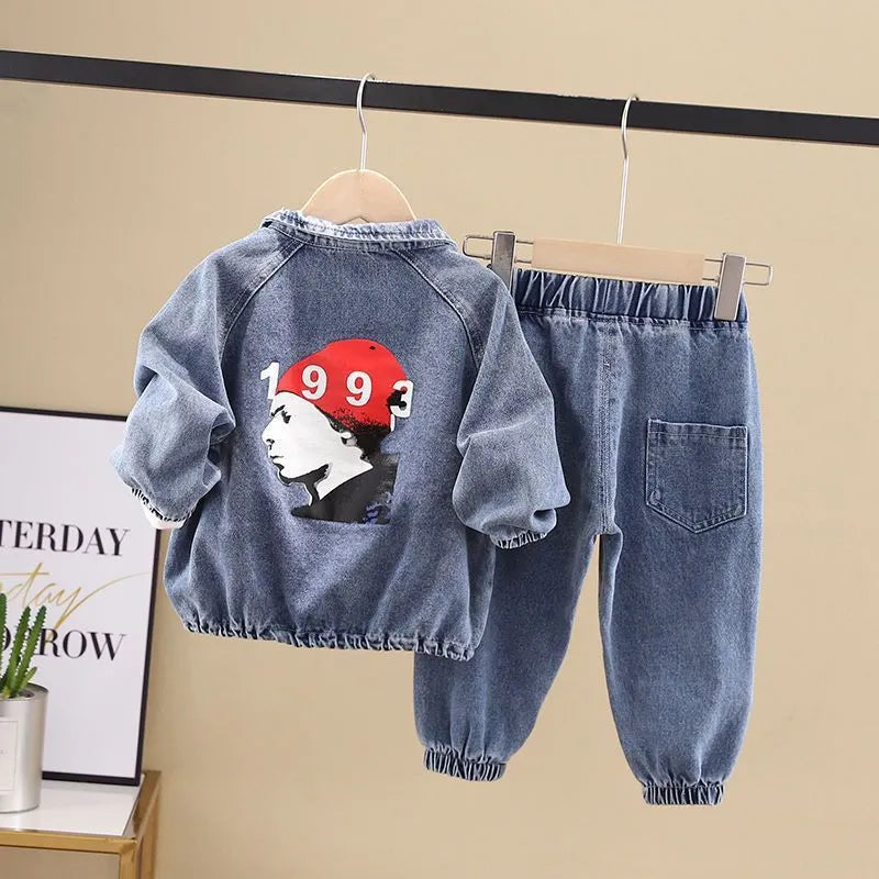 Boys wearing black cotton denim two-piece suit set with long sleeves in Korean style