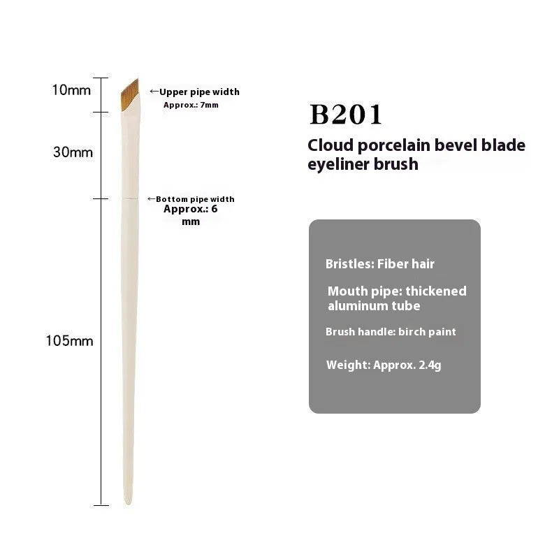 Bevel fine crouching silkworm ultra-thin 0.6mm eyebrow eyeliner brush in cloud porcelain