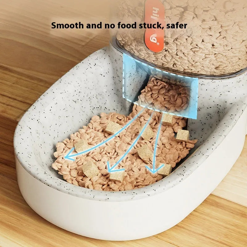 Automatic pet feeder or water fountain with 3.8L capacity in blue, green, grey, or pink colour.