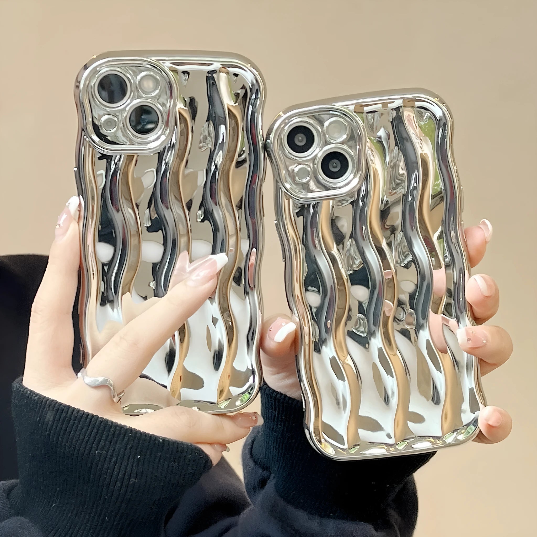 Electroplating wave stripe design iPhone 17 protective case in TPU material with drop-resistant qualities