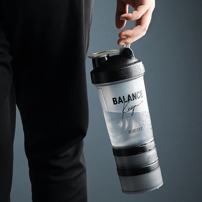 Plastic fitness shake cup with sealed leak-proof lid and 500ml capacity