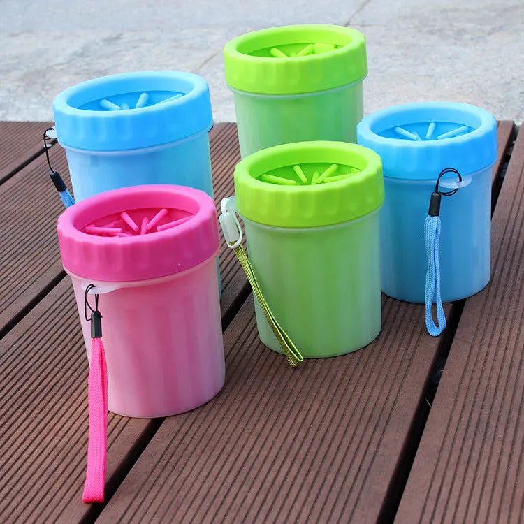 Blue silicone and PP dog footwash bucket for paw cleaning