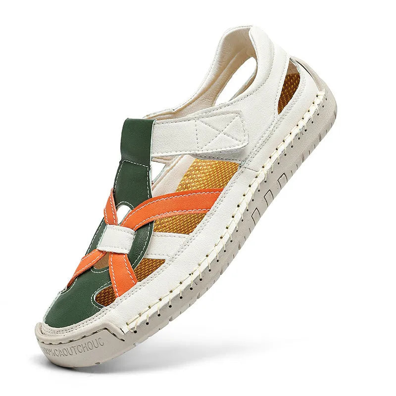 Women's low-top casual sandals with Velcro fastening and round toe design in solid colours