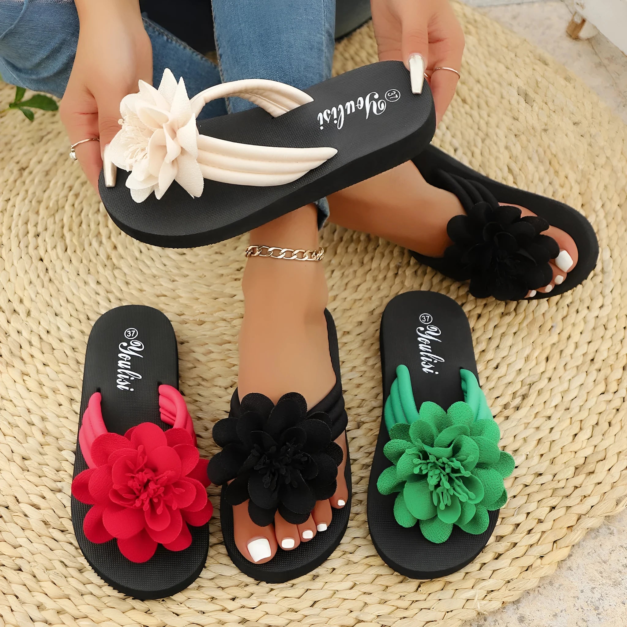 Women's flower flip-flops with EVA sole in solid colours for casual beach wear