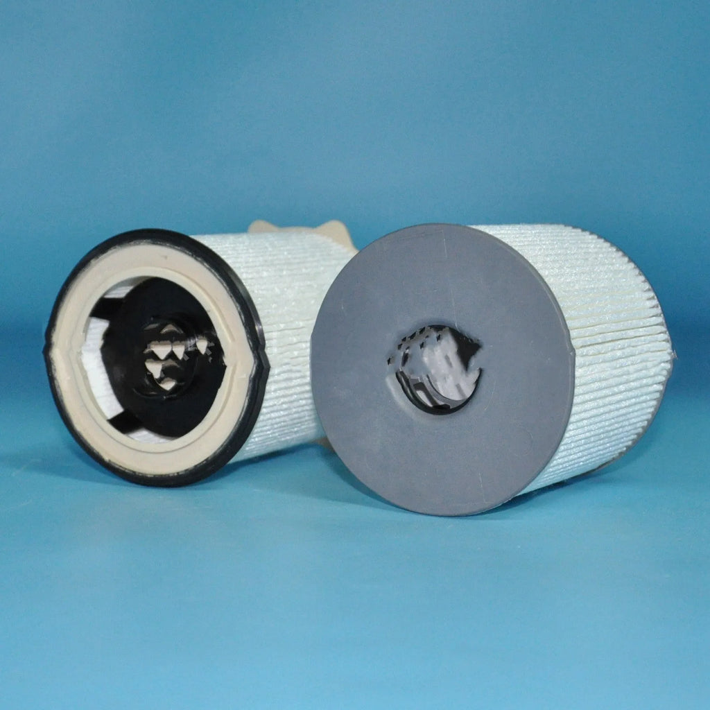 White RAM diesel fuel filter kit for 1500-5500 trucks with chemical fibre filter and nitrile rubber seal.
