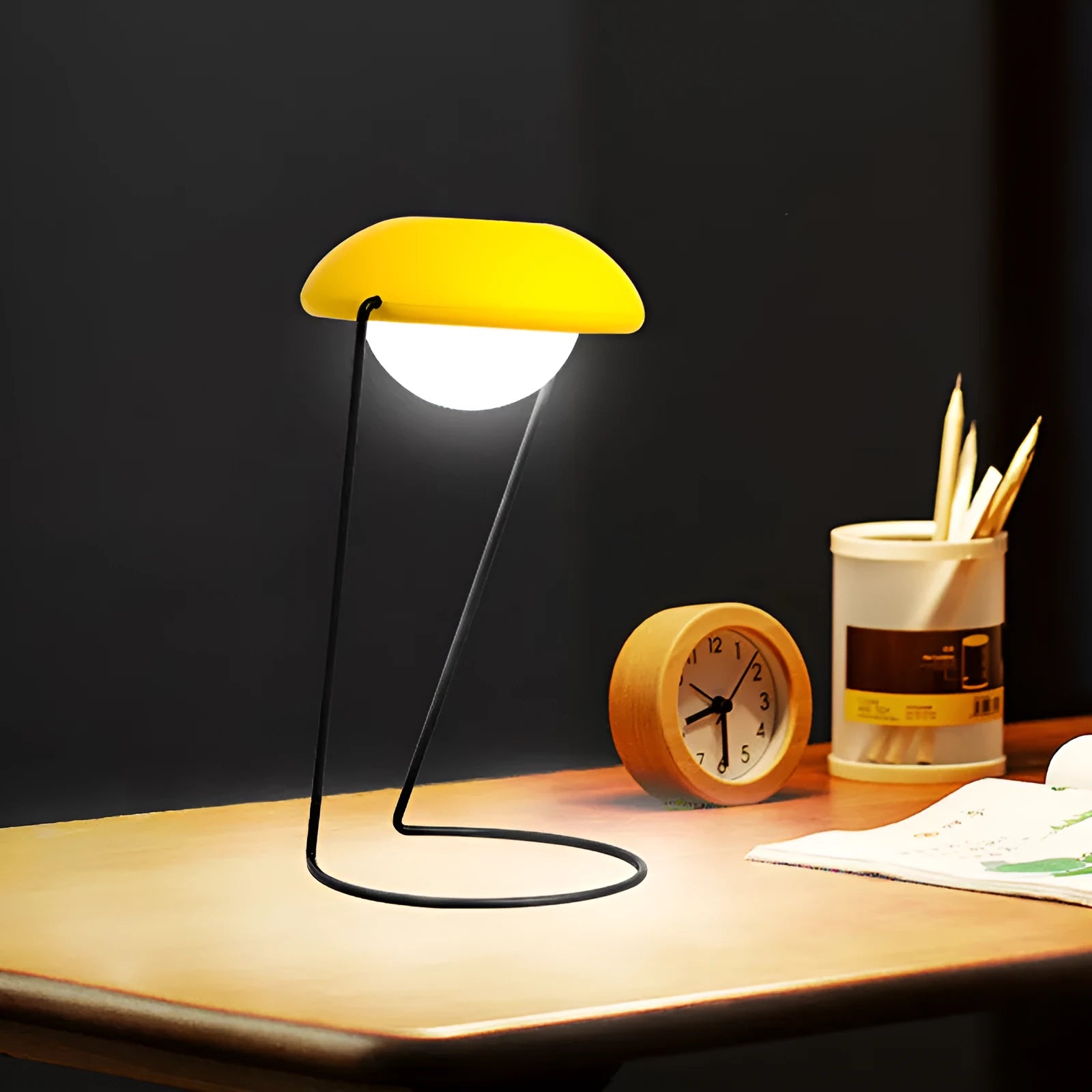 LED portable reading lamp rechargeable ultra-long battery IP55 protection 63x115mm