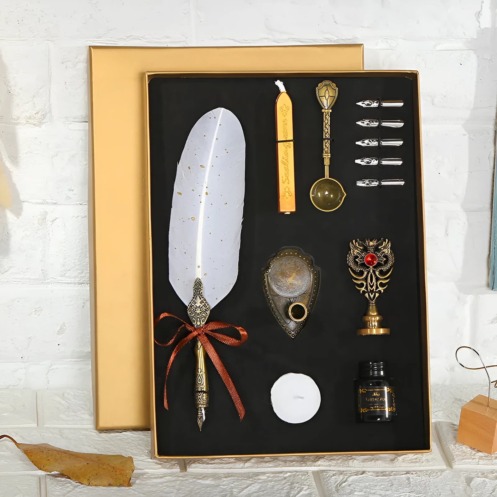 European style retro sprinkled gold feather pen set with ink bottle spoon, 15 ml capacity