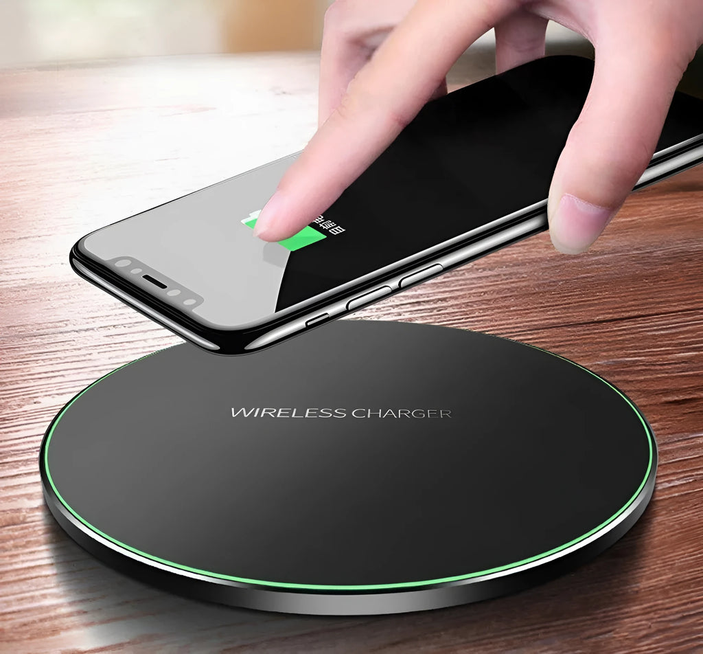 Black ultra-thin wireless charging pad with USB cable for 9V fast charging