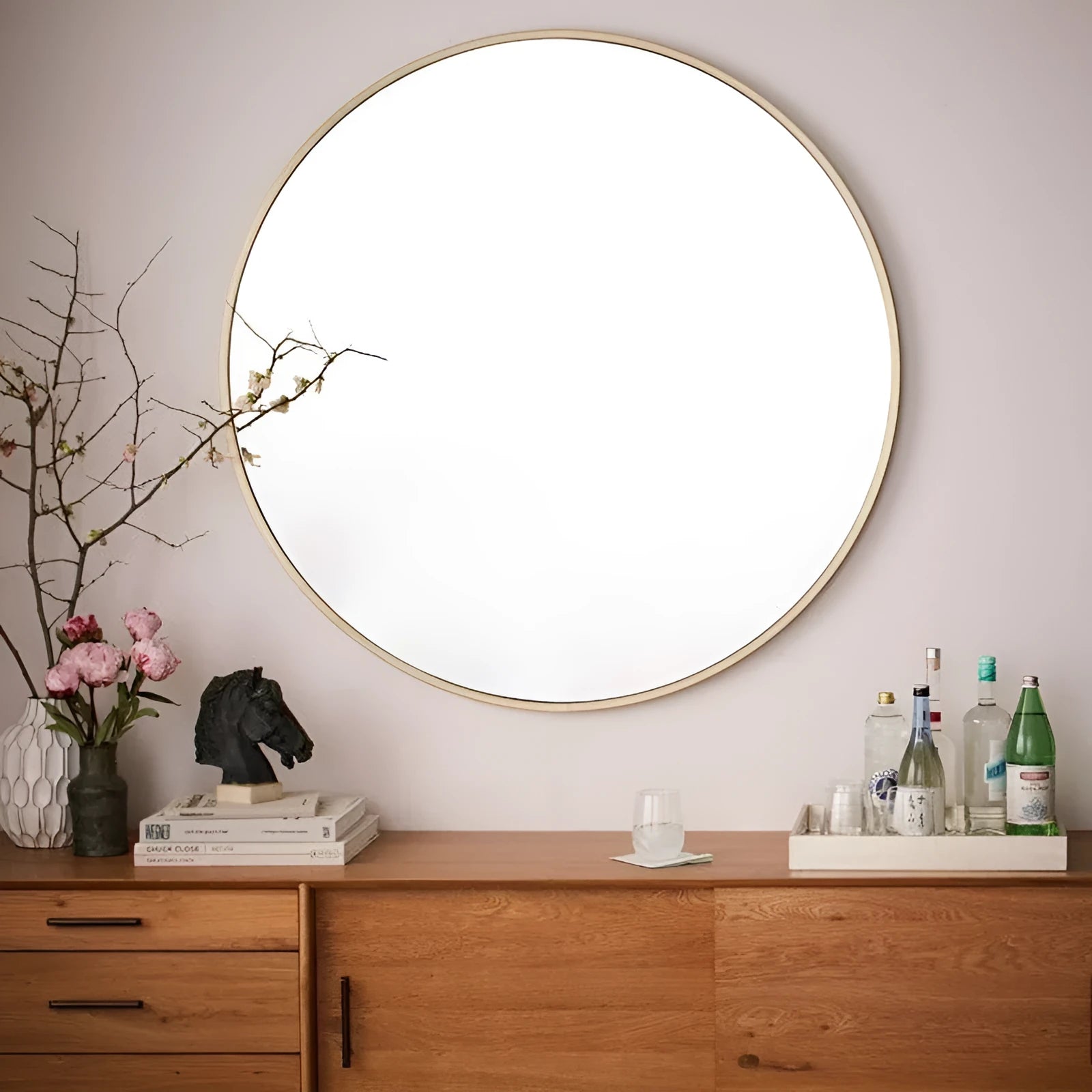 Round iron wall hanging bathroom mirror in black, gold or white colour