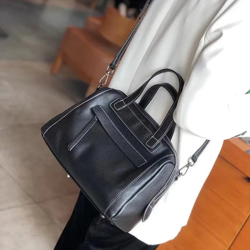 First layer cowhide leather messenger bag with lychee pattern texture and multiple internal compartments