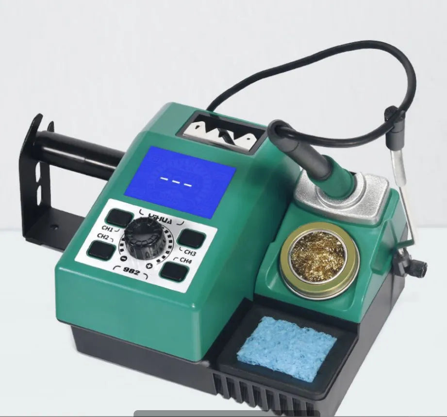 Green YIHUA 982 210 smart nano precision soldering station with digital calibration for phone repair