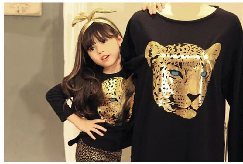 Children's casual summer pants suit set in two outfits, showing short sleeves and available colours.