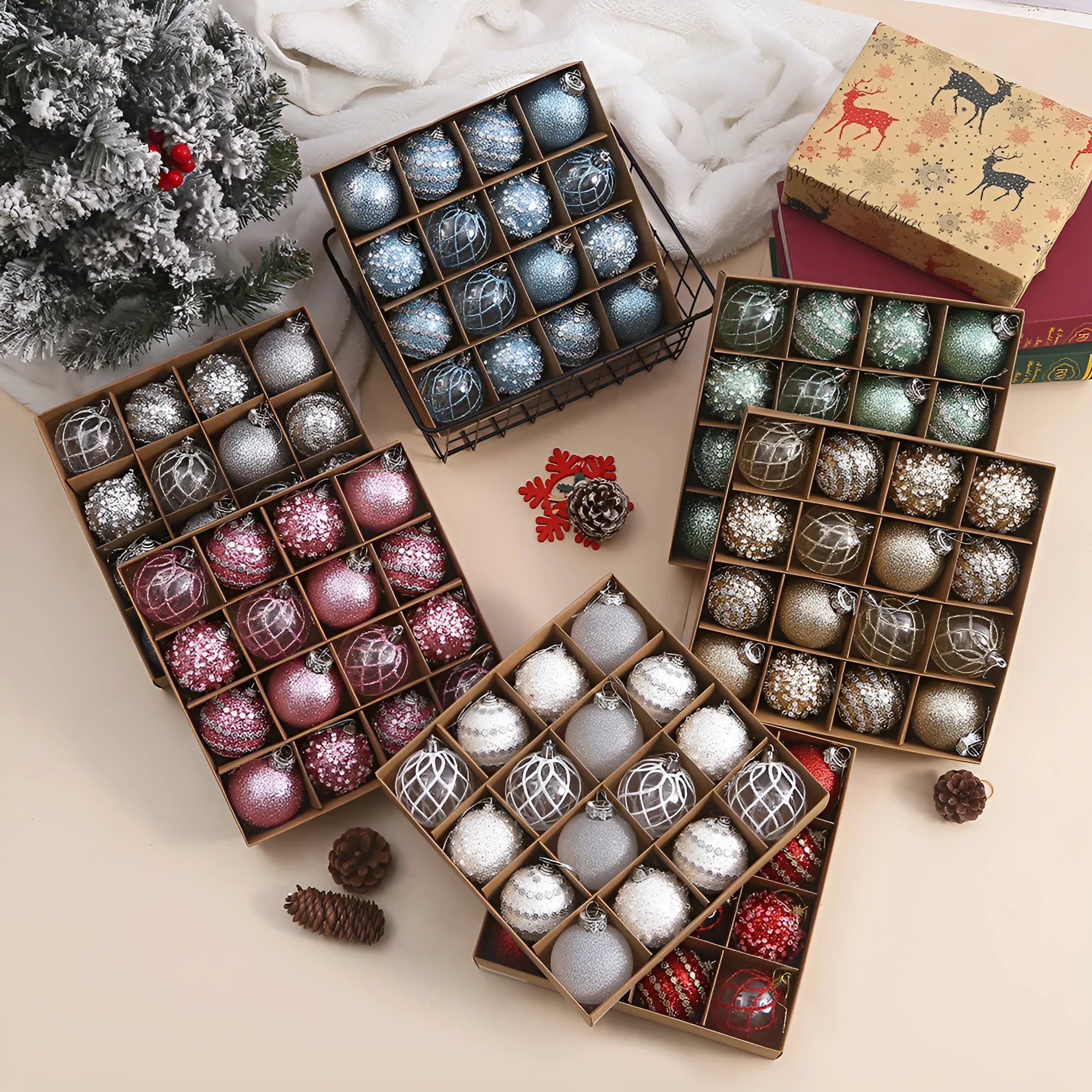 Handmade plastic Christmas tree decoration ball in modern simple design 6cm diameter