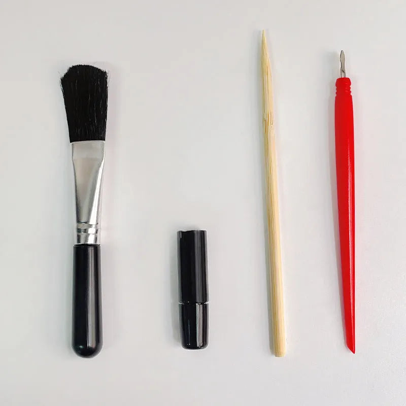 Scraping painting tools set showing 14.5cm long implements with white card paper compatibility