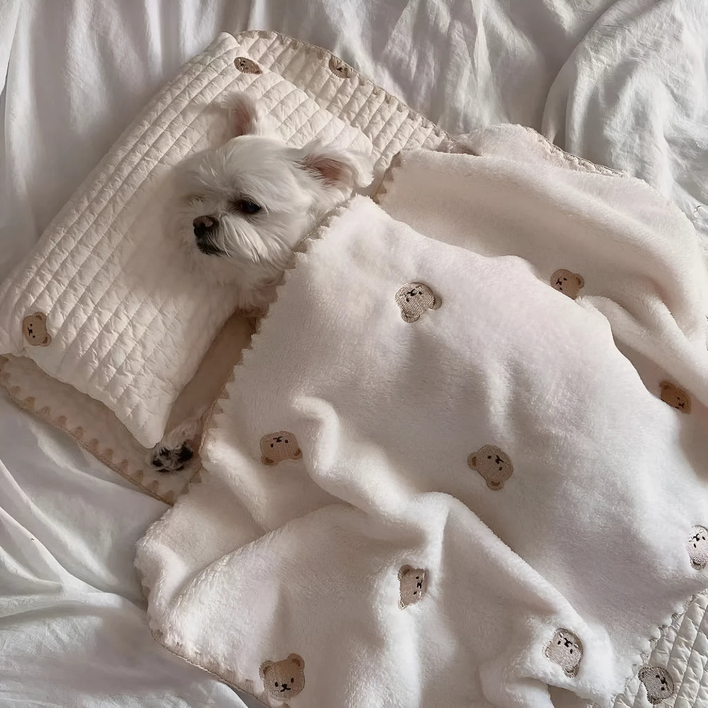 Square dog bed set with pillow mattress and quilt in simple bear pattern design