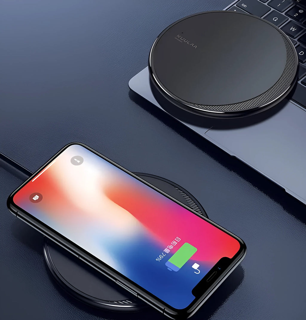 Black circular Kuulaa KL-CD16 wireless disc charger for mobile phones with LED indicator