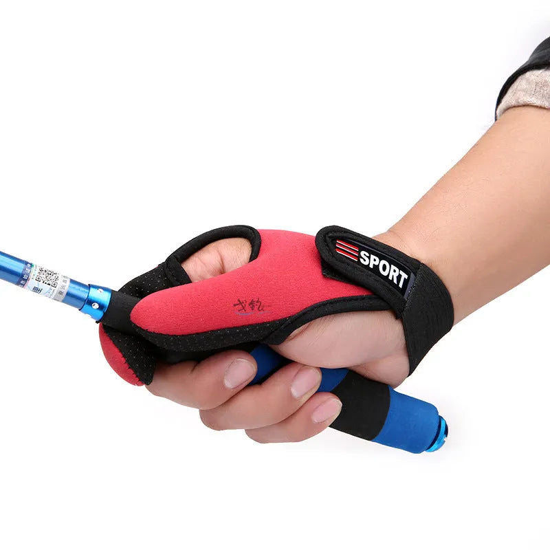 Two-finger fishing glove for lure handling in camouflage colour with diving cloth back and microfiber palm.