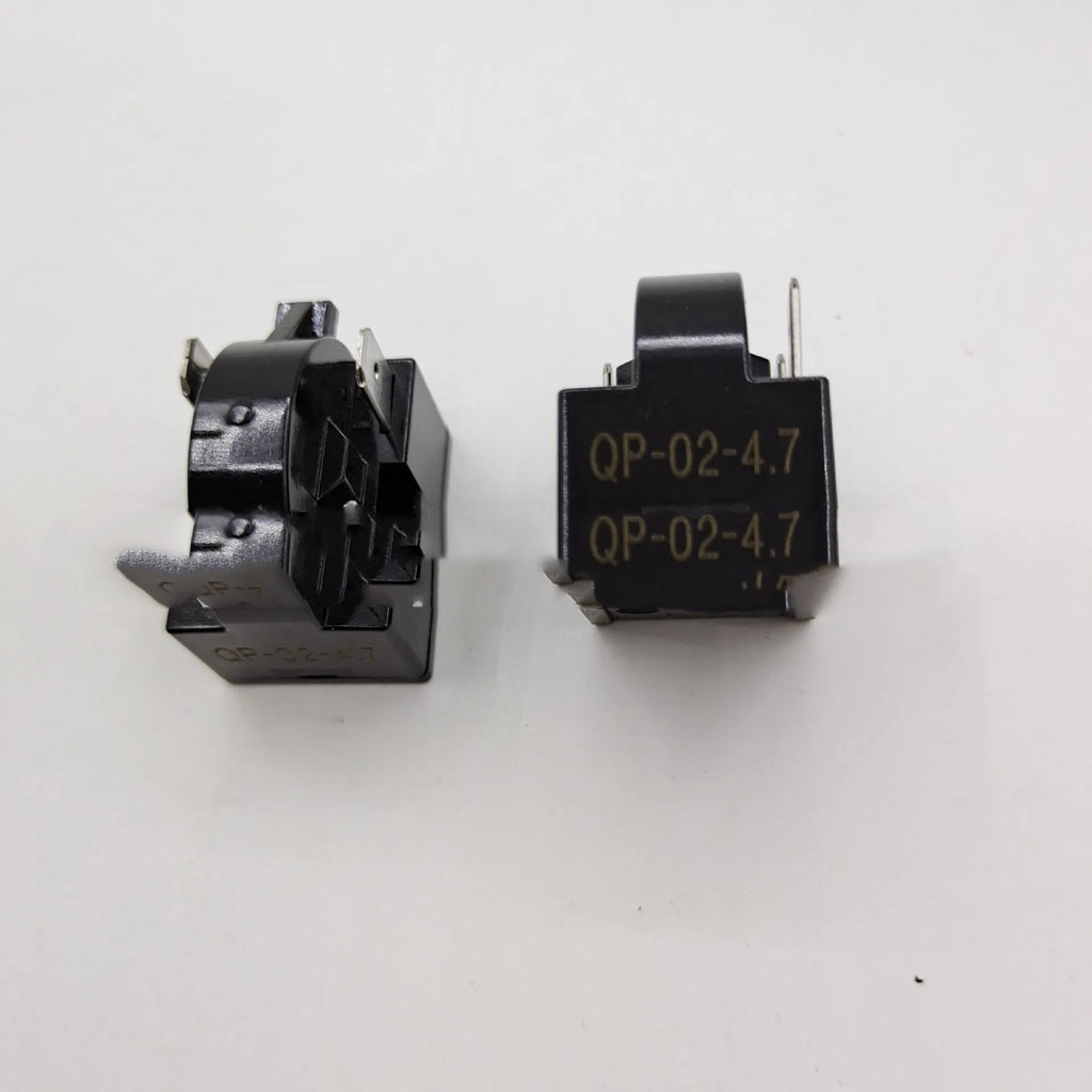 QP-02 4.7 Ohm triangle PTC starter in black plastic casing for refrigerator compressor