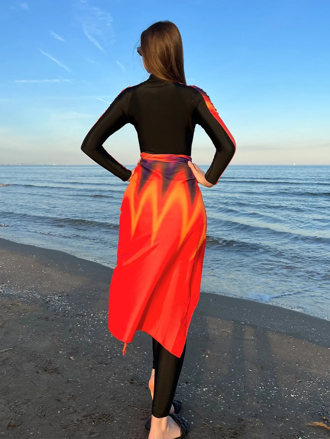 Women's conservative beach swimsuit three-piece set in colour 427