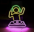 A USB-powered LED neon light shaped in a 40cm by 30cm 'z-style' for game room wall decoration.