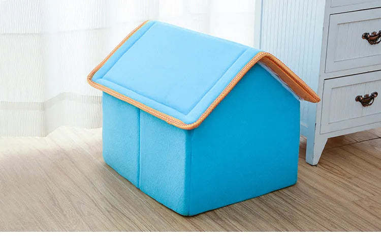 Pet folding bed in blue with sponge and PP cotton cloth construction and non-slip base available in multiple sizes