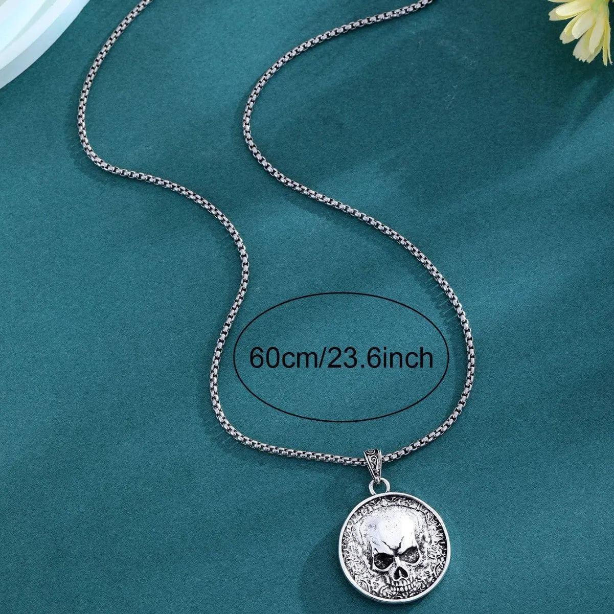 Men's alloy skull pendant necklace with non-fading finish on chain