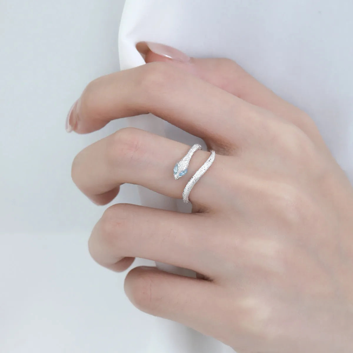 Adjustable silver snake ring with electroplated platinum colour finish for women