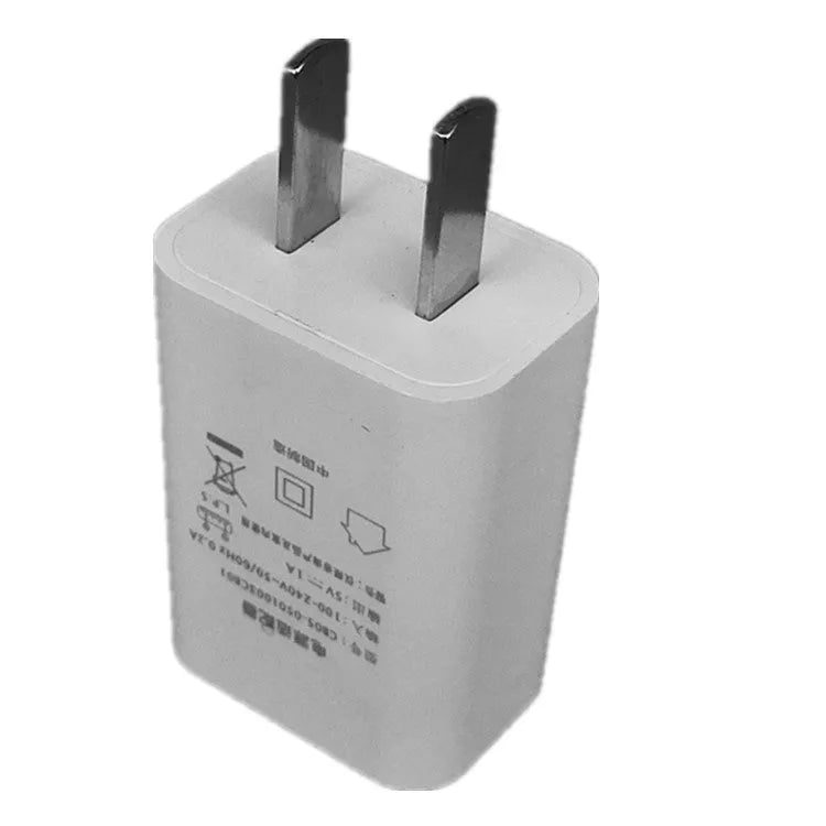 White 5V 1A USB wall charger with CE FCC marks for China Unicom M1/S phones.