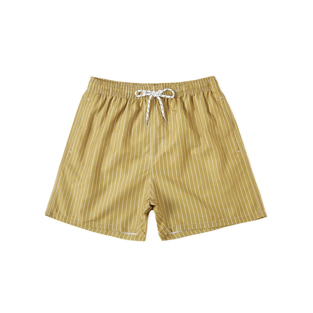 Polyester fibre beach shorts with striped triangle lining in straight leg design