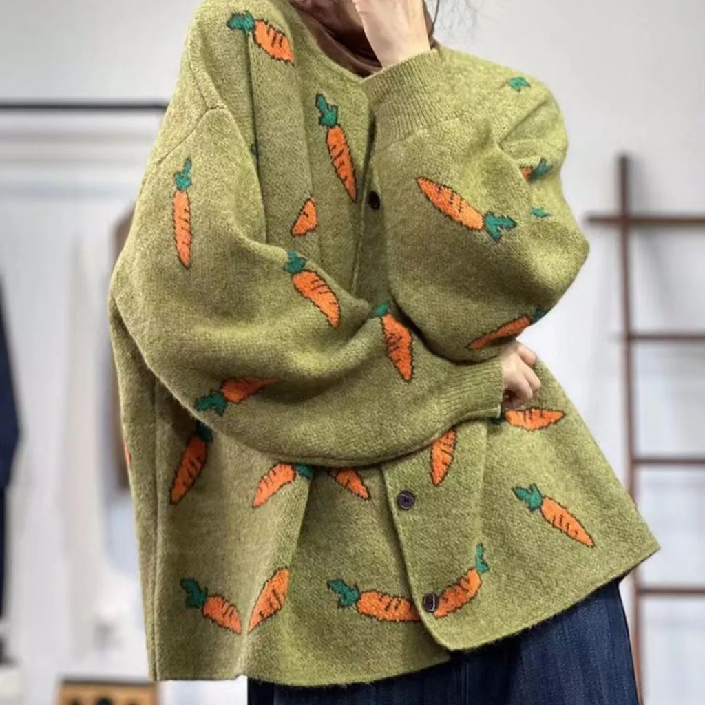 Loose round neck cardigan with Mori artistic colour contrast print.