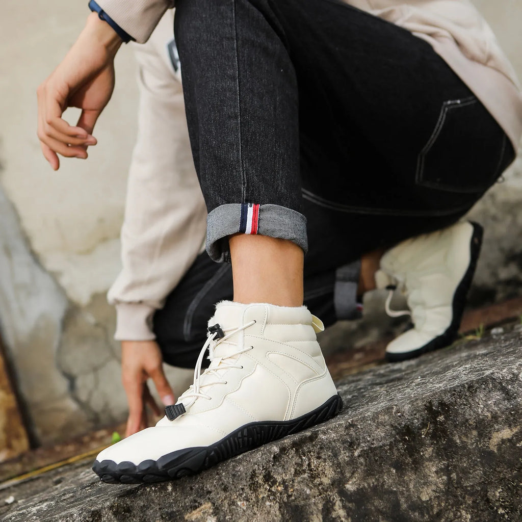 Five-finger waterproof fleece-lined hiking boots in beige, grey, black, or wine red with a rubber sole.