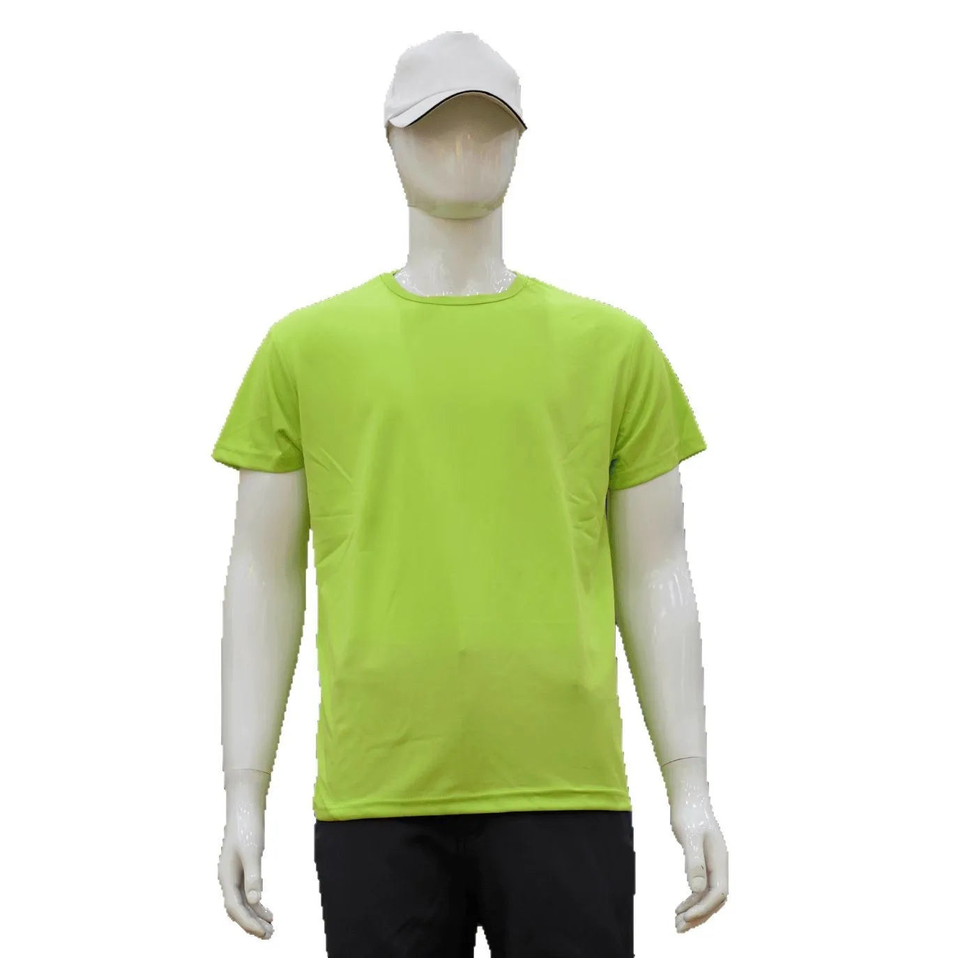 Man wearing a slim-fit quick-dry t-shirt in a solid colour, showing round neck and short sleeves.