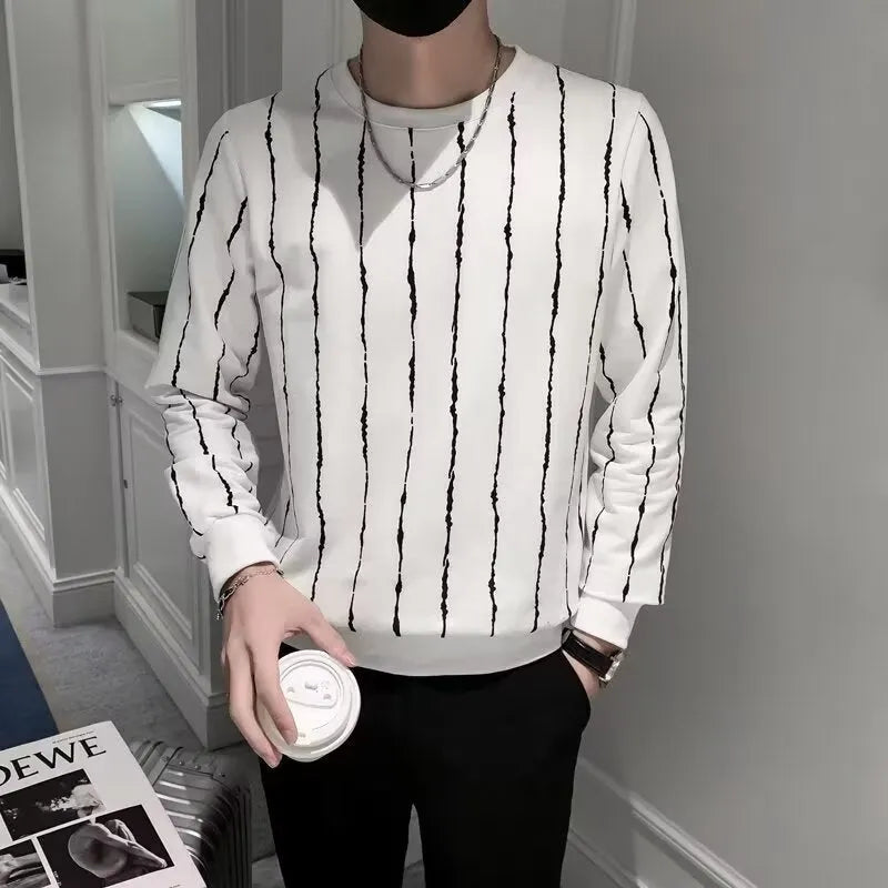 Men's loose fit corduroy striped pullover sweater in black, regular sleeve, thin knit