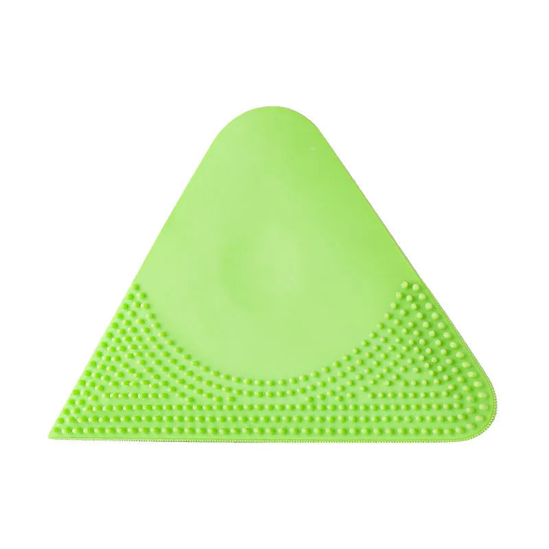 PTE pet hair scraper comb in avocado green colour for grooming cats and removing hair from fabrics.