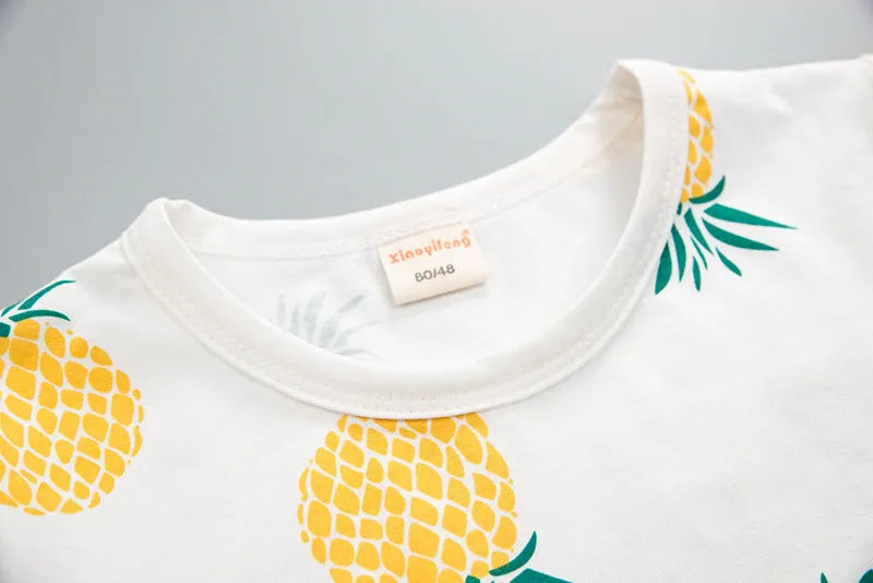 Summer kids cotton short-sleeved T-shirt and shorts two-piece set in pineapple yellow and green