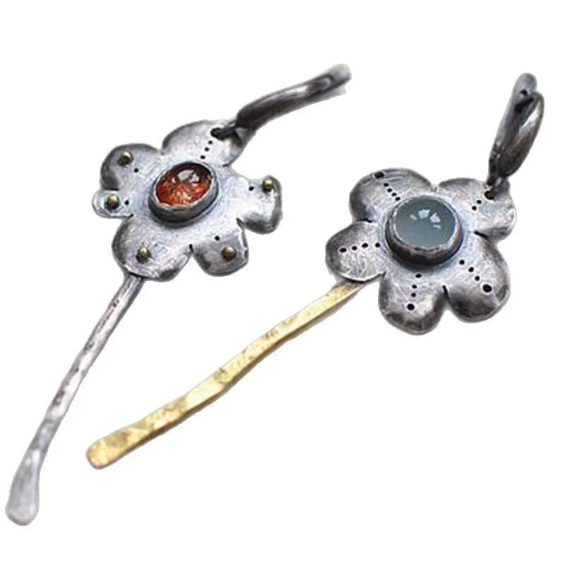 Two-tone geometric retro alloy earrings with asymmetric flower design