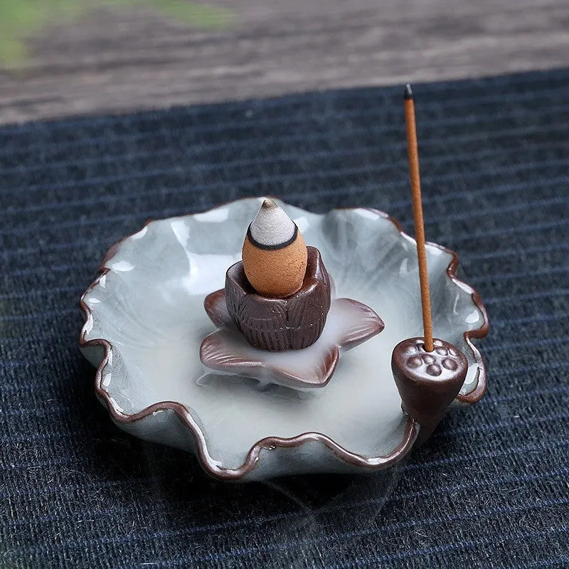 Purple clay ceramic reverse flow incense burner with New Chinese style good luck motifs