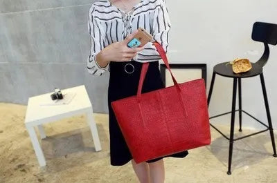 Simple European-style women's shoulder handbag in black or grey for spring summer casual wear