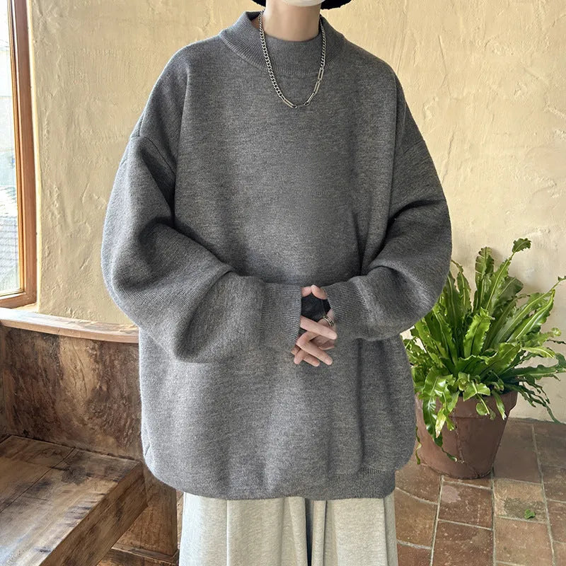 Men's loose fit round neck solid colour sweater in polyester fabric
