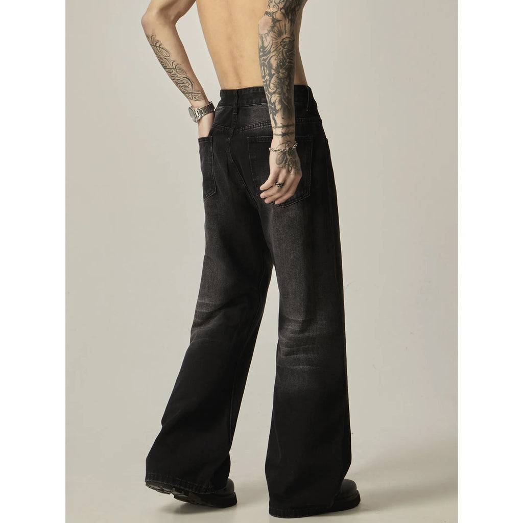 Black retro straight-leg jeans with loose fit and zipper fly in denim fabric