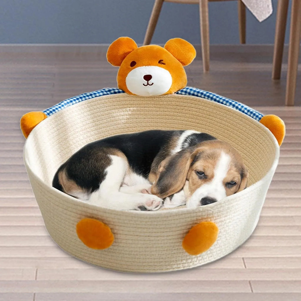 Woven cotton rope cat bed basket with scratching pad, featuring a bear design.