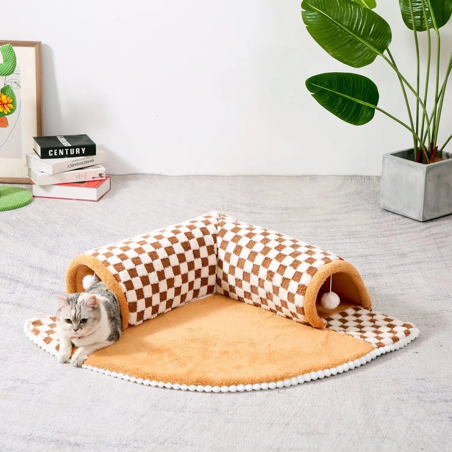 Large XL fan-shaped plush pet bed with a tunnel, in yellow plaid fabric with an anti-slip base.