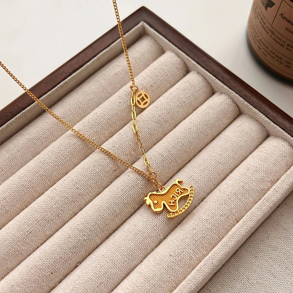 Copper horse pendant necklace for women with electroplated finish and regular chain