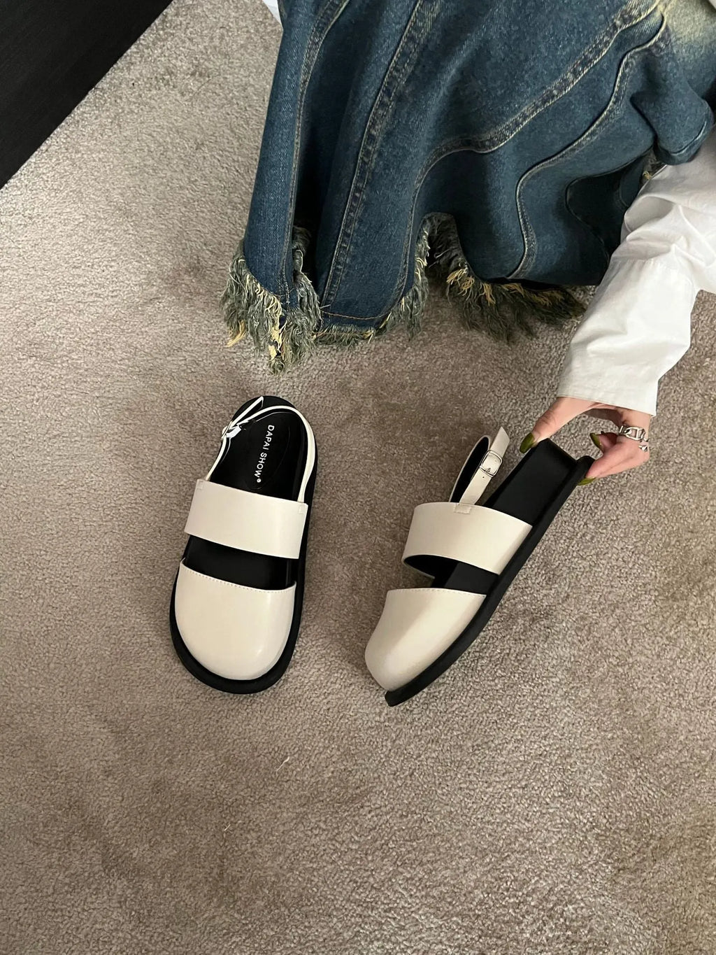 Retro raise-the-bottom closed-toe sandals with ankle-strap buckle in apricot colour