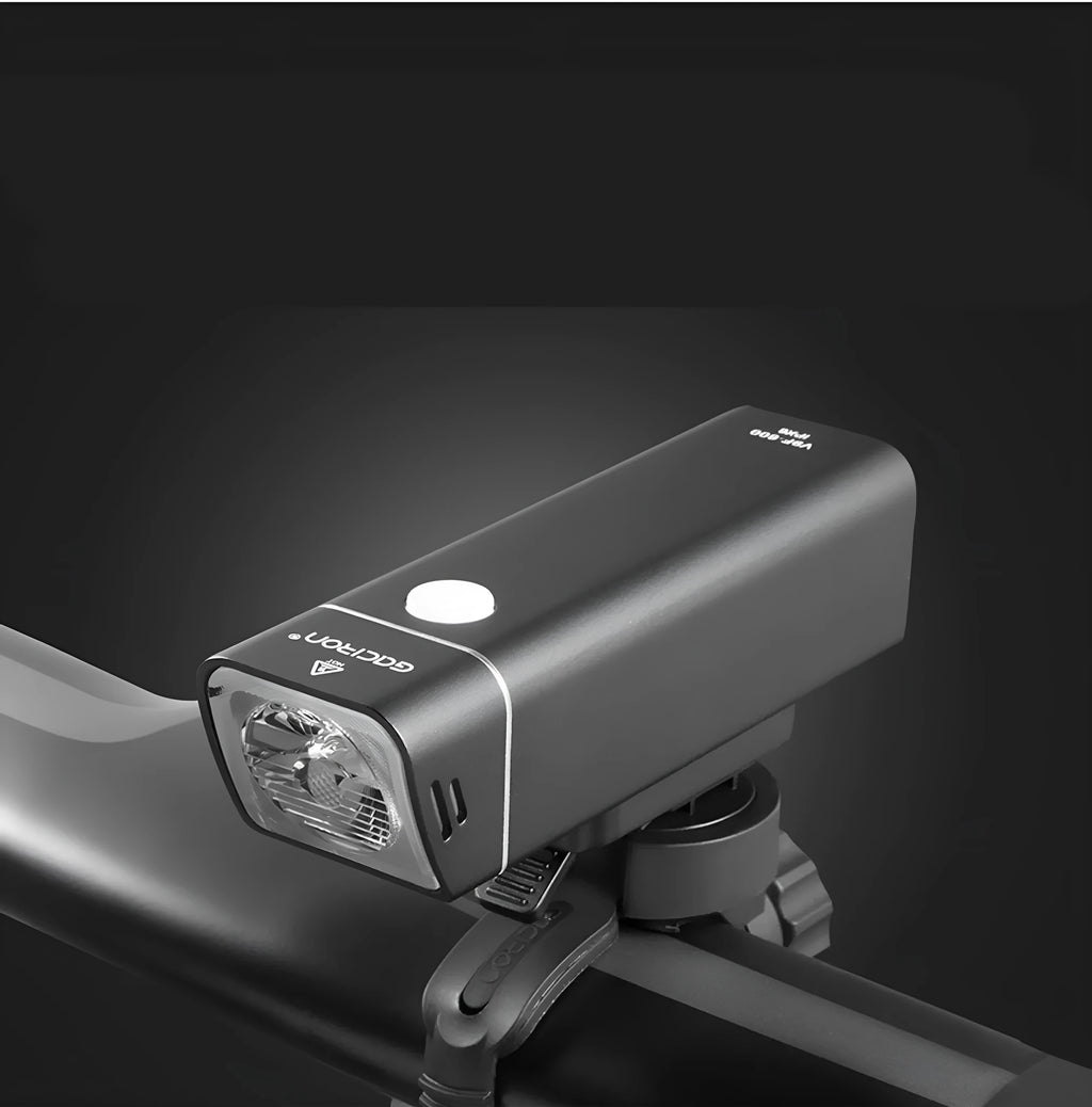 CREE XPG3 600 lumen IPX6 black aluminium alloy bicycle headlight with 18650 battery