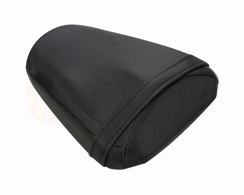 Suzuki GSXR1000 motorcycle with black PU leather seat cover fitted on the front and rear seat.